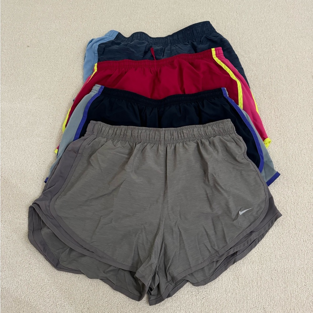 Size L Nike Tempo Shorts